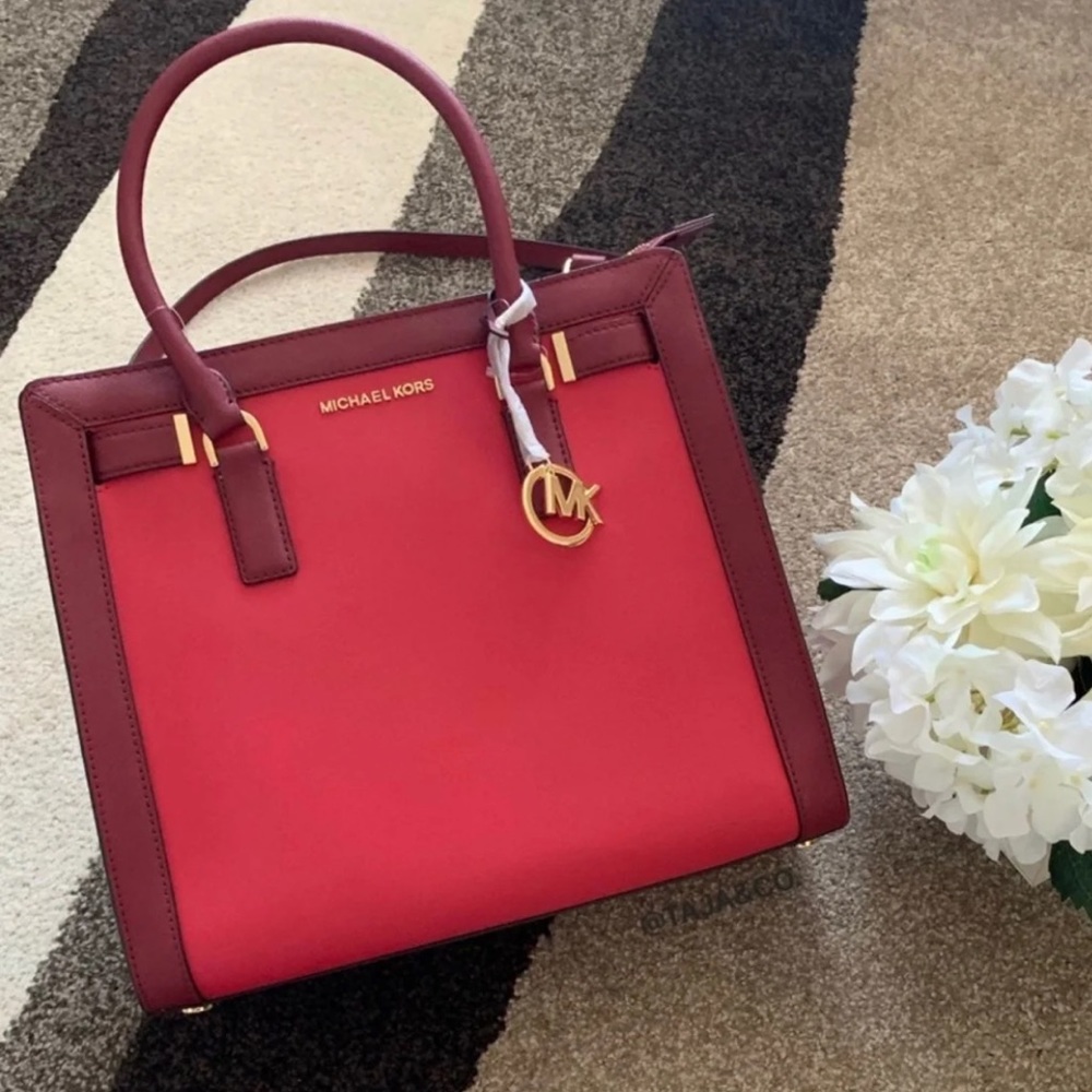 ❤️RARE MICHAEL KORS: RARE Raspberry Large … - Picture 7 of 8